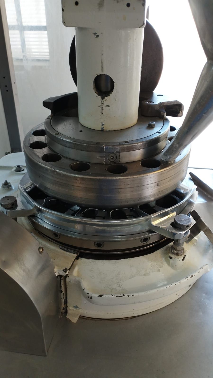 Compressora de Capsulas - Imagem 2