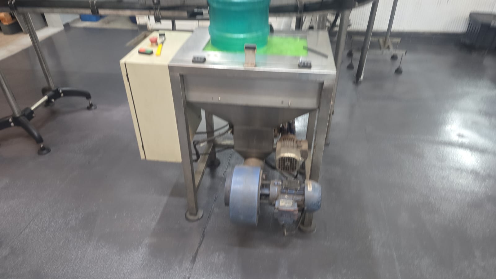 Envasadora Tribloco Isobarométrica - Imagem 3